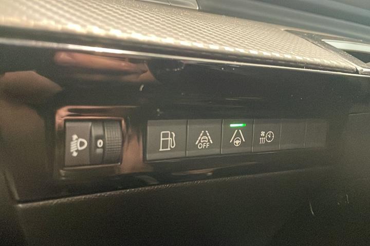 Hvid Peugeot 508 fra 2021