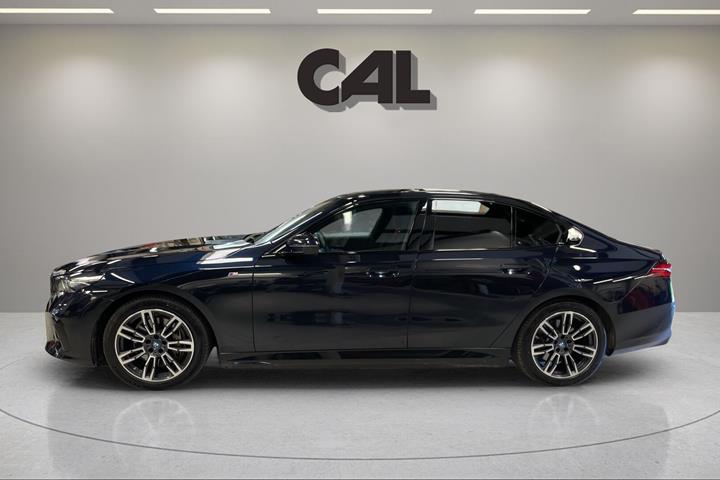 undefined BMW i5 fra 2024