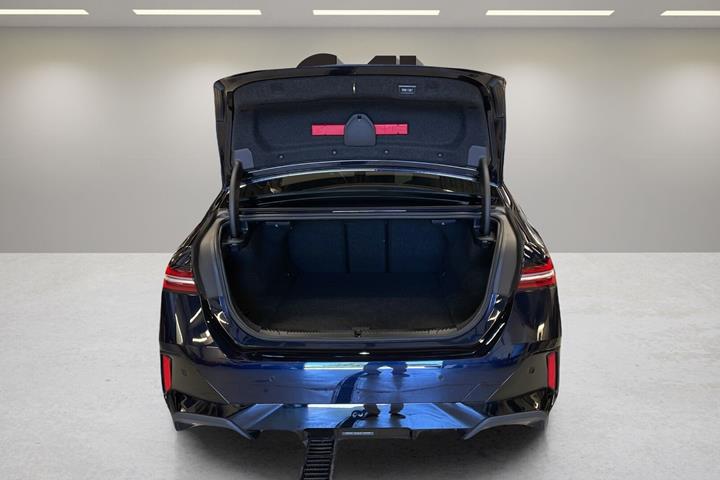 undefined BMW i5 fra 2024