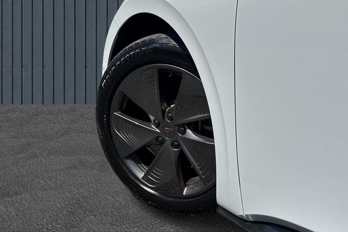 Hvid Cupra Born fra 2022