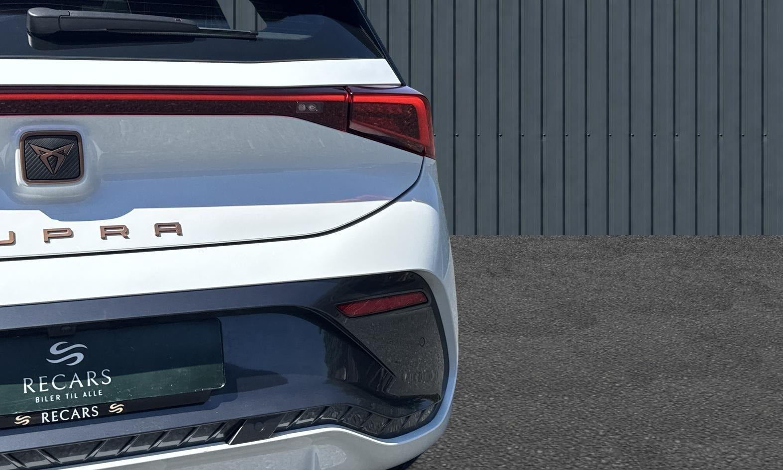 Hvid Cupra Born fra 2022
