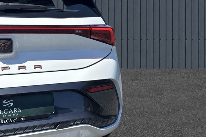 Hvid Cupra Born fra 2022