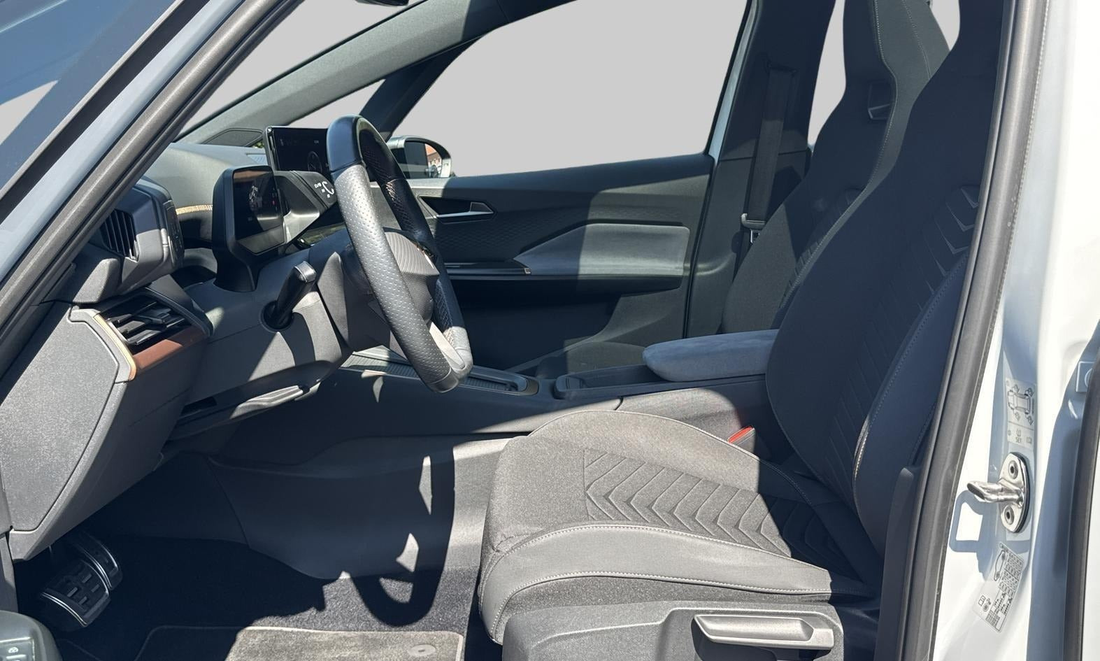 Hvid Cupra Born fra 2022