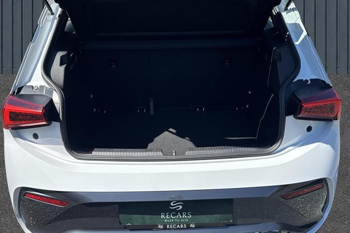 Hvid Cupra Born fra 2022