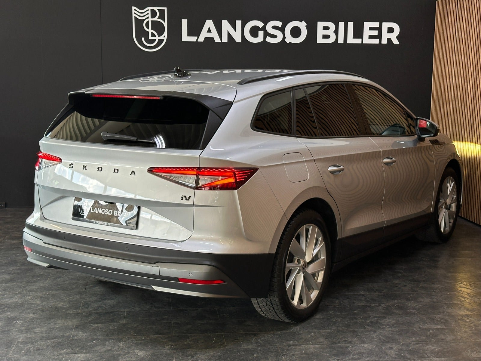 Sølv Skoda Enyaq fra 2021