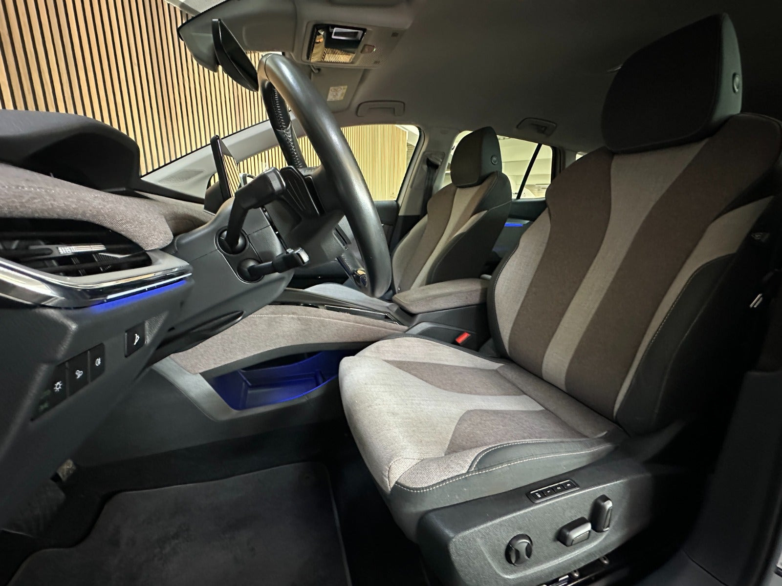 Sølv Skoda Enyaq fra 2021