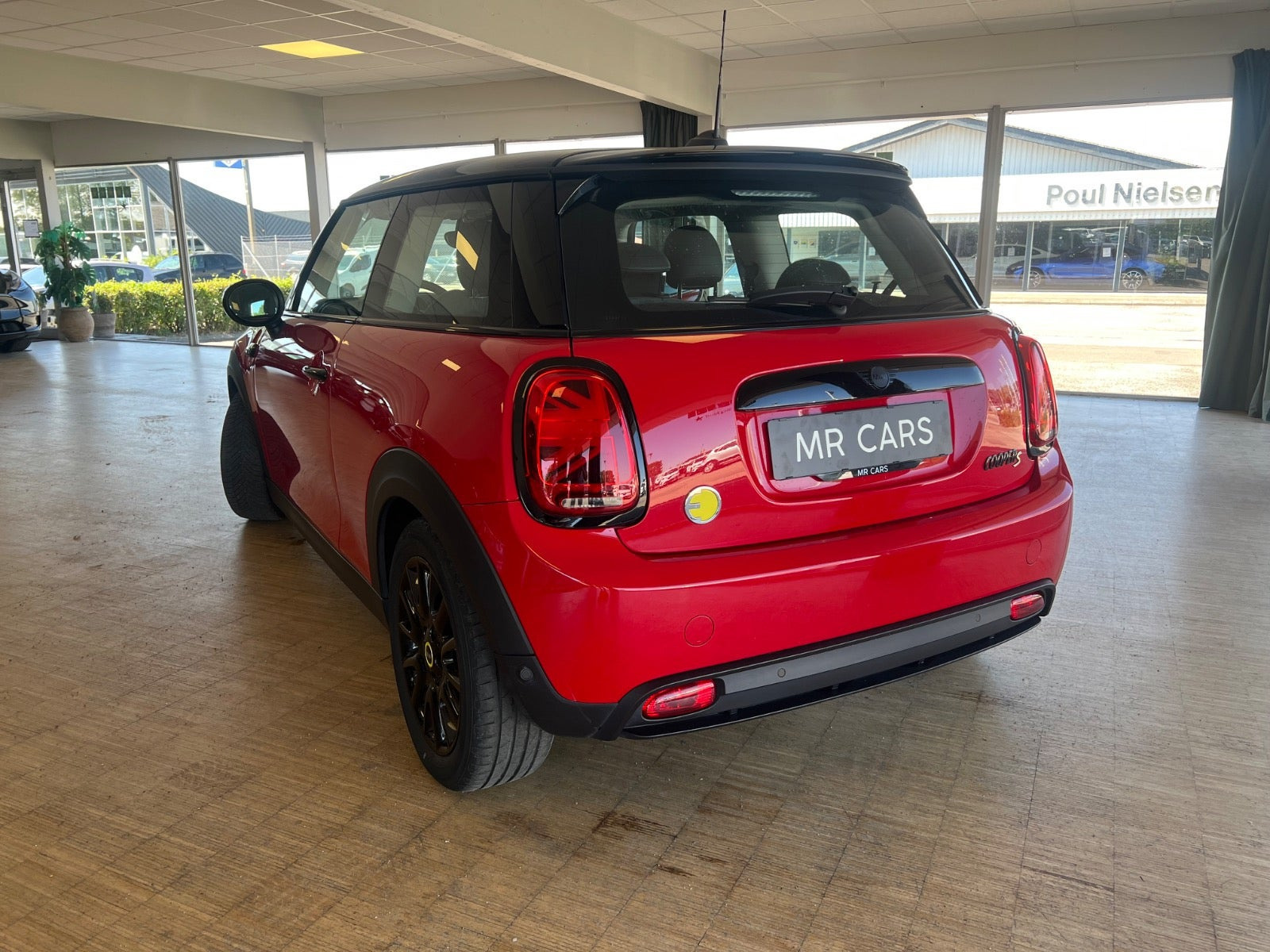 Grøn Mini Cooper SE fra 2023