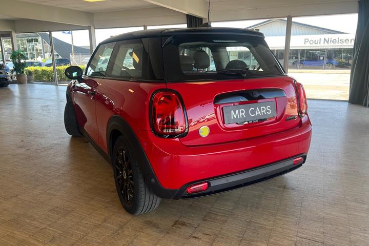 Grøn Mini Cooper SE fra 2023
