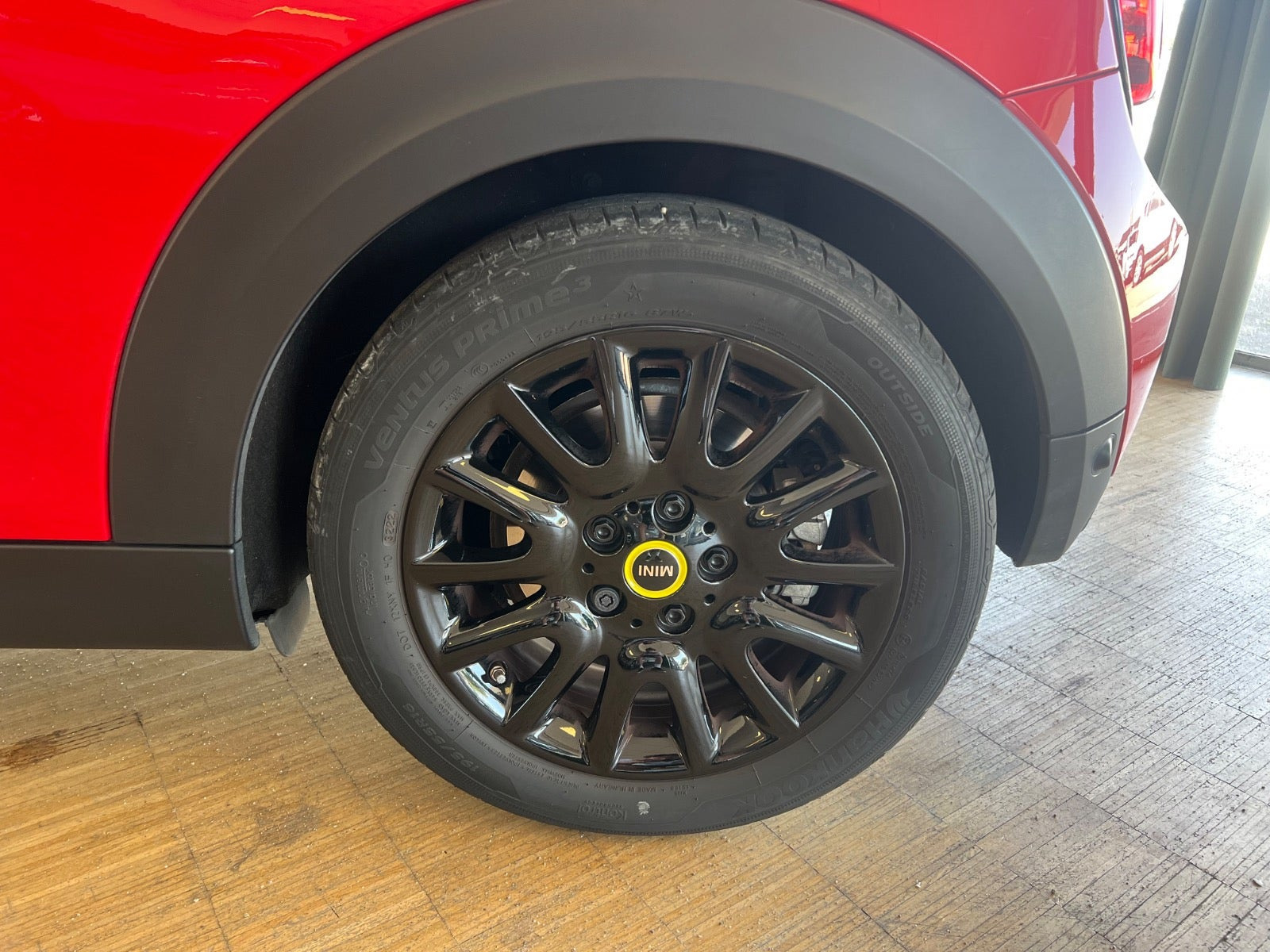 Grøn Mini Cooper SE fra 2023