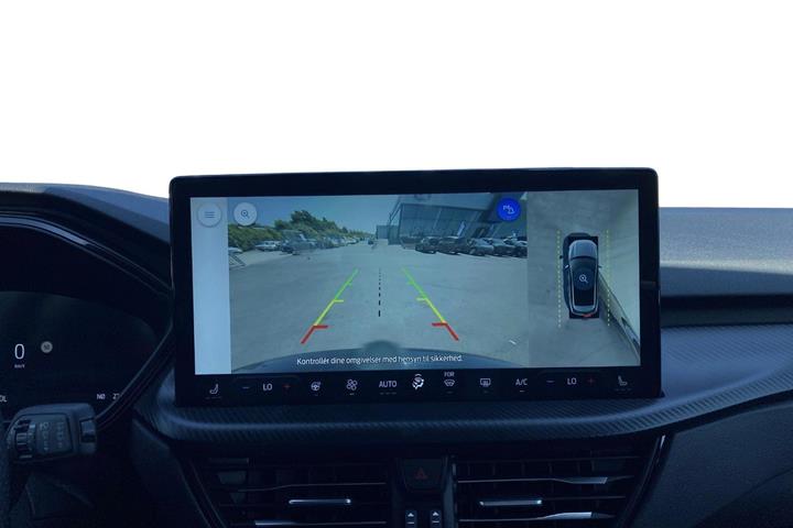 Sort Ford Kuga fra 2025