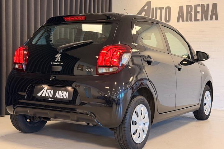 Sort Peugeot 108 fra 2021