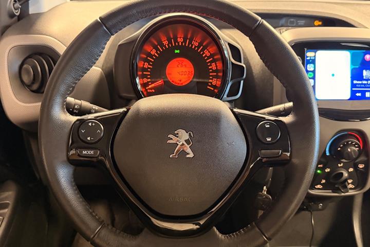 Sort Peugeot 108 fra 2021