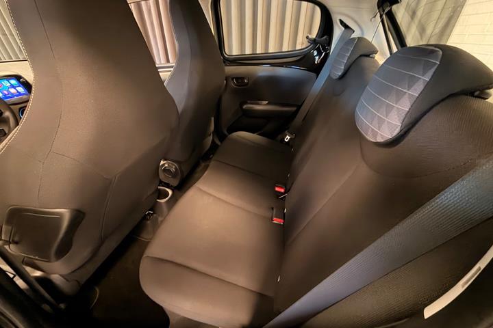 Sort Peugeot 108 fra 2021