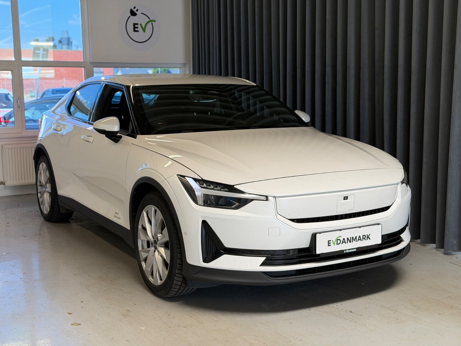 Polestar 2 Long Range