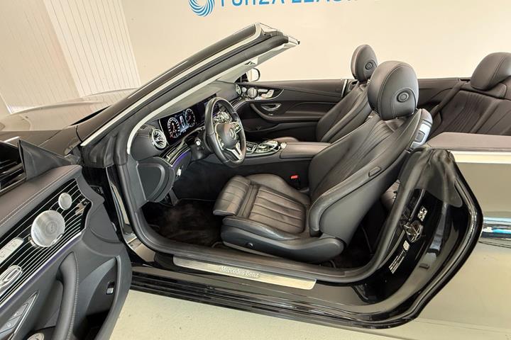 Sort Mercedes E450 fra 2019