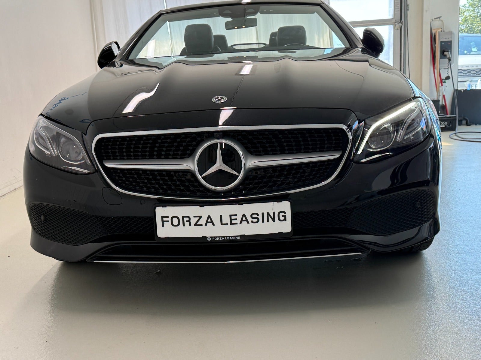 Sort Mercedes E450 fra 2019