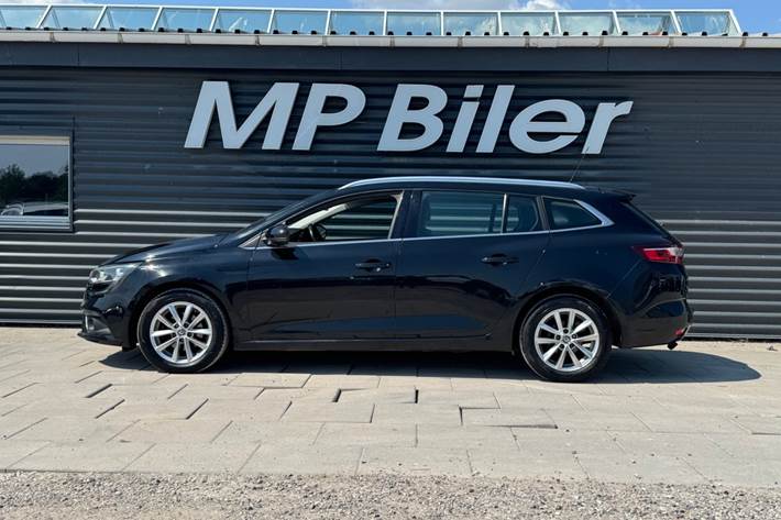 Sort Renault Megane IV fra 2017