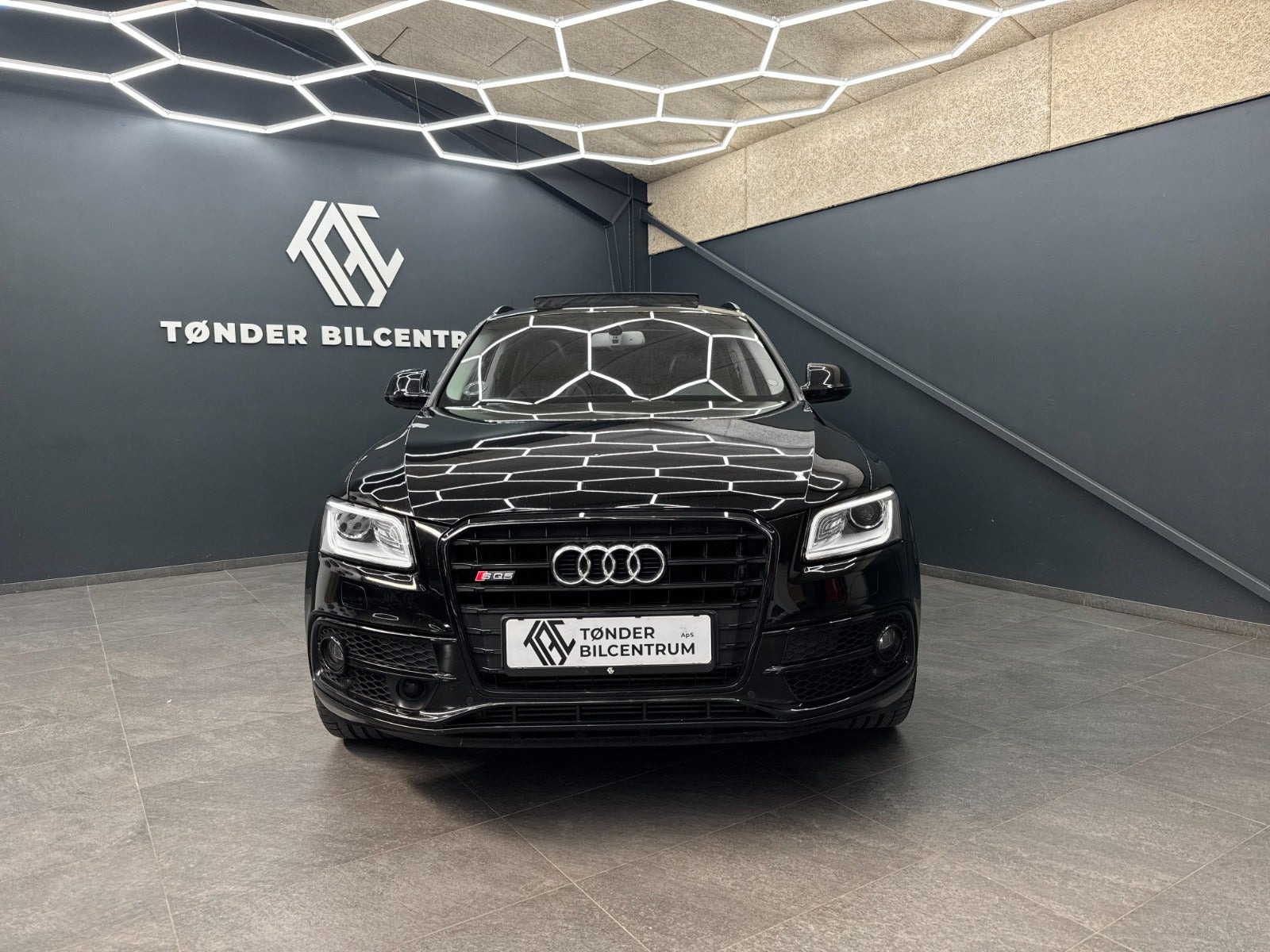 Sort Audi SQ5 fra 2016