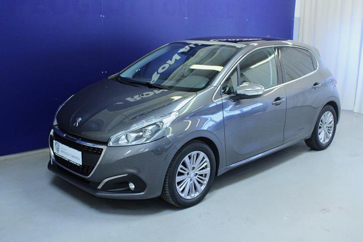 Grå Peugeot 208 fra 2019