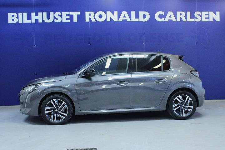 Grå Peugeot 208 fra 2022