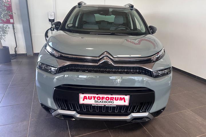 Grå Citroën C3 Aircross fra 2023