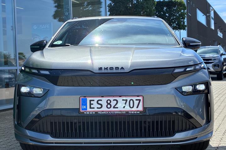 Grå Skoda Enyaq fra 2026