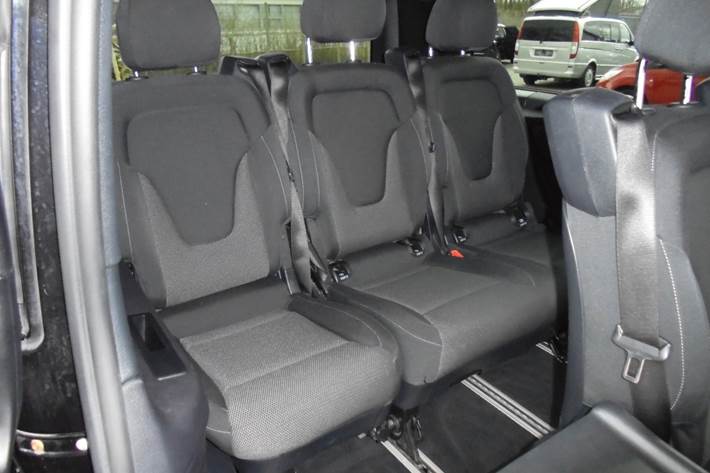Sort Mercedes V250 d fra 2017
