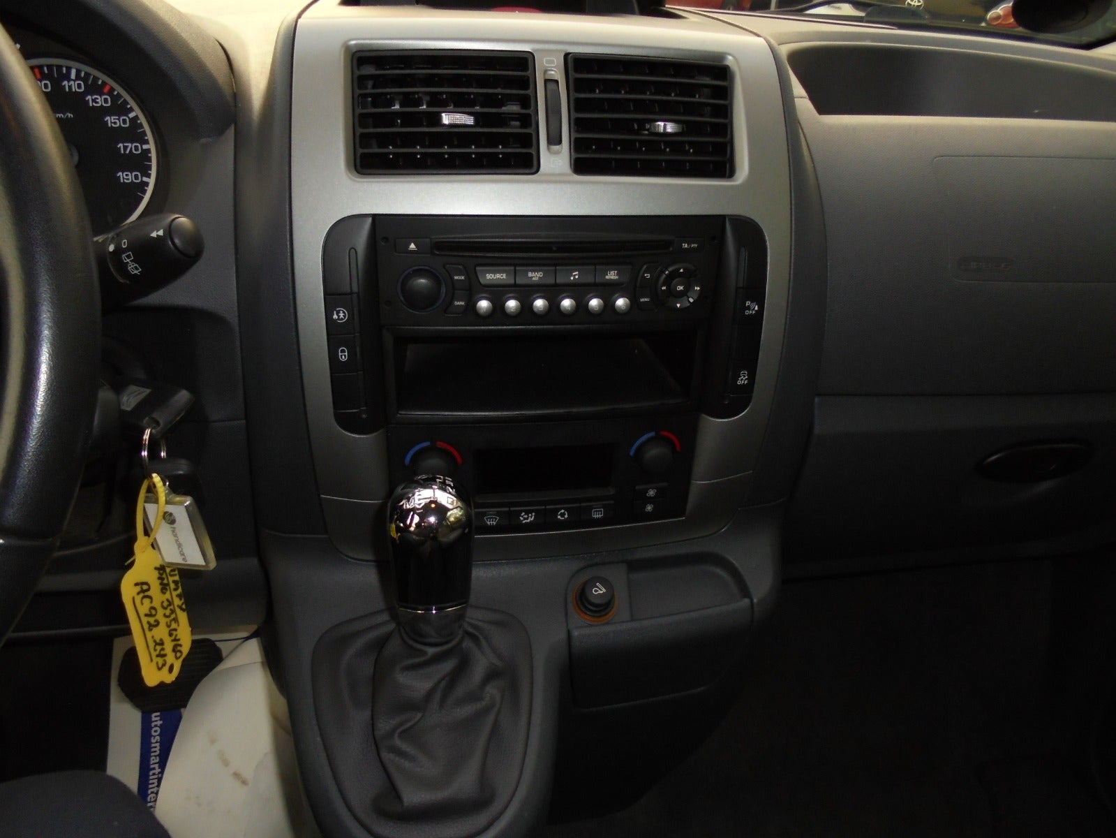 Sort Citroën Jumpy fra 2014