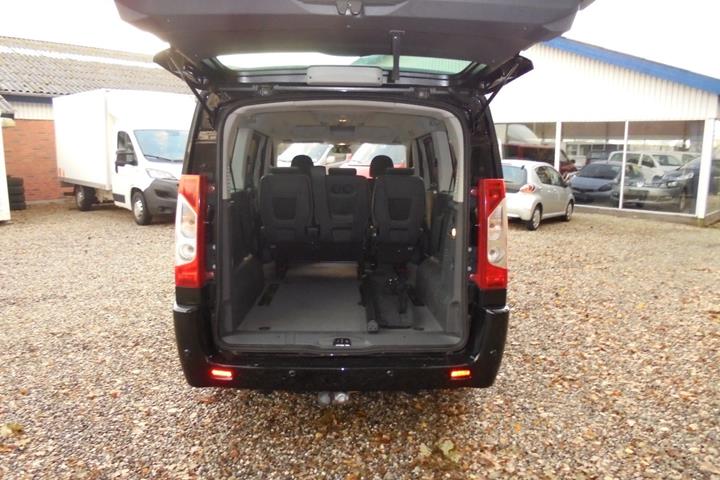 Sort Citroën Jumpy fra 2014