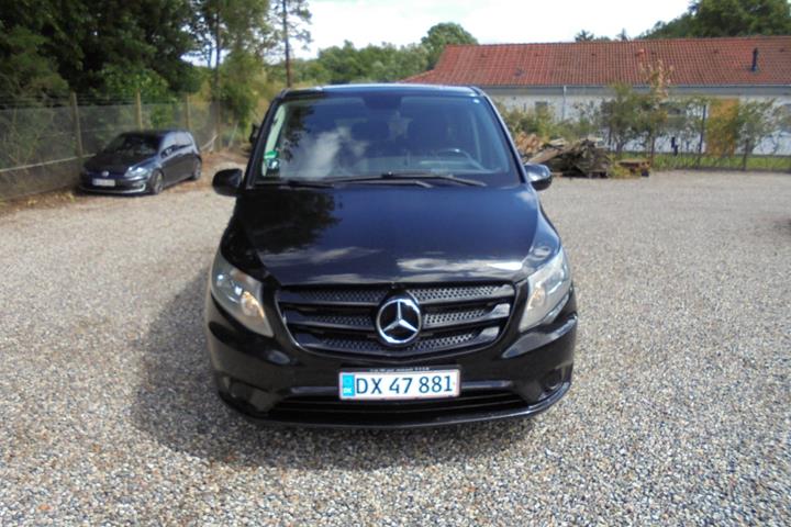 Sort Mercedes Vito 116 fra 2015
