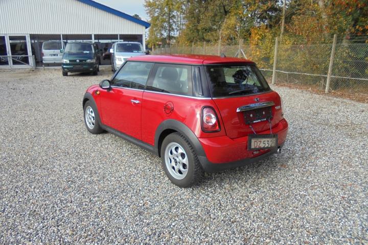 Rød Mini Cooper fra 2012