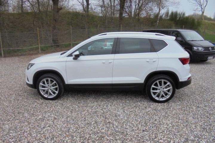 Hvid Seat Ateca fra 2020