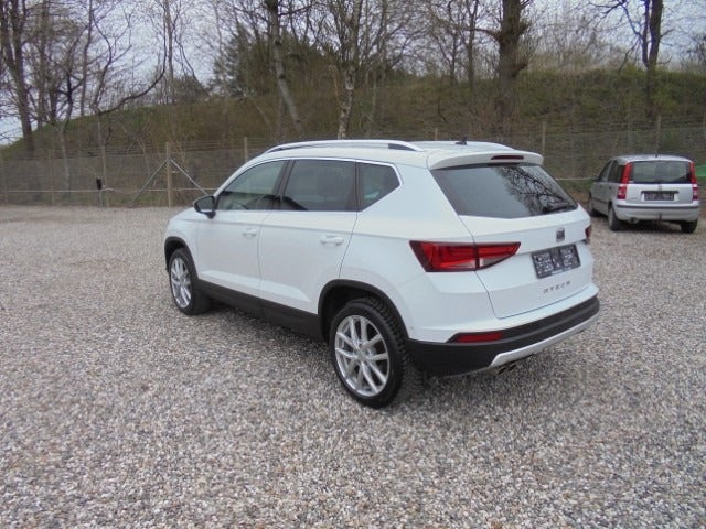 Hvid Seat Ateca fra 2020