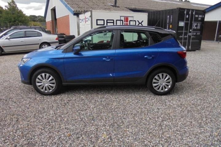 Blå Seat Arona fra 2022