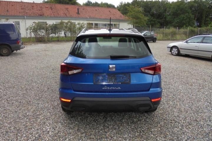 Blå Seat Arona fra 2022