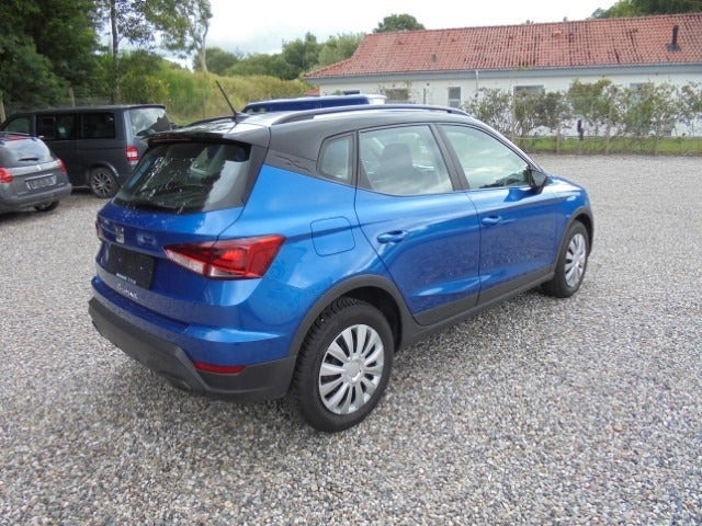 Blå Seat Arona fra 2022