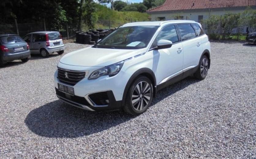 Peugeot 5008 1,2 e-THP 130 Active 7prs