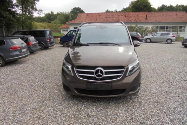 Brun Mercedes V250 d fra 2015