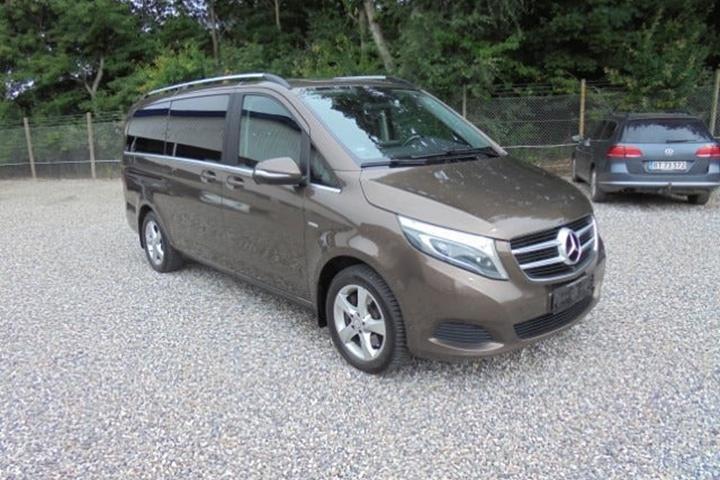 Brun Mercedes V250 d fra 2015