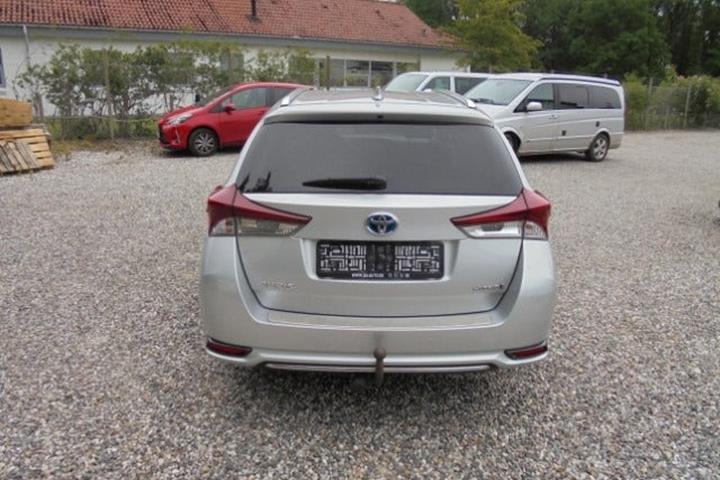 Sølv Toyota Auris fra 2017