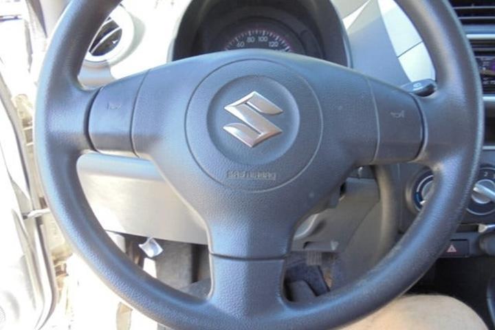 Hvid Suzuki Alto fra 2012
