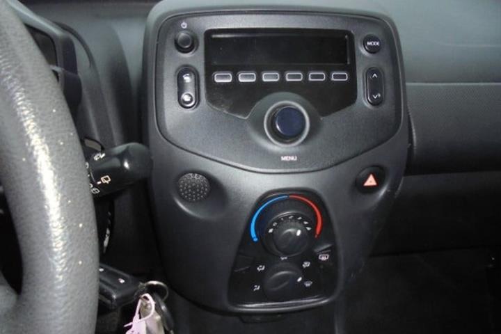 Hvid Toyota Aygo fra 2019