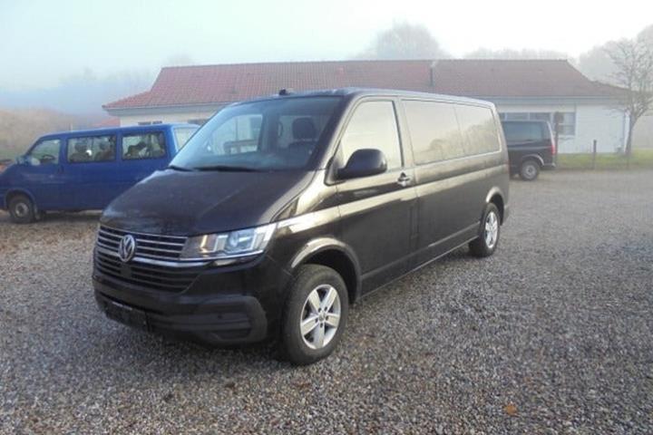 Sort VW Caravelle fra 2022