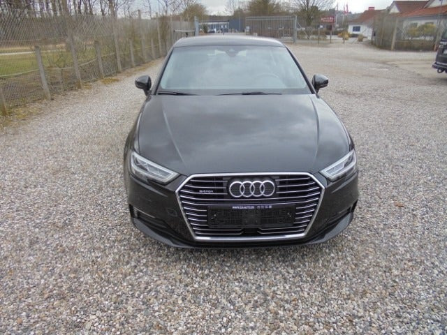 Sort Audi A3 fra 2018