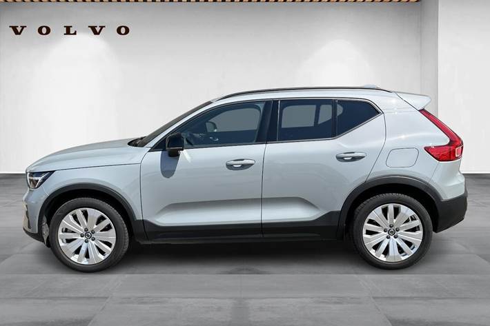 Grå Volvo EX40 fra 2024