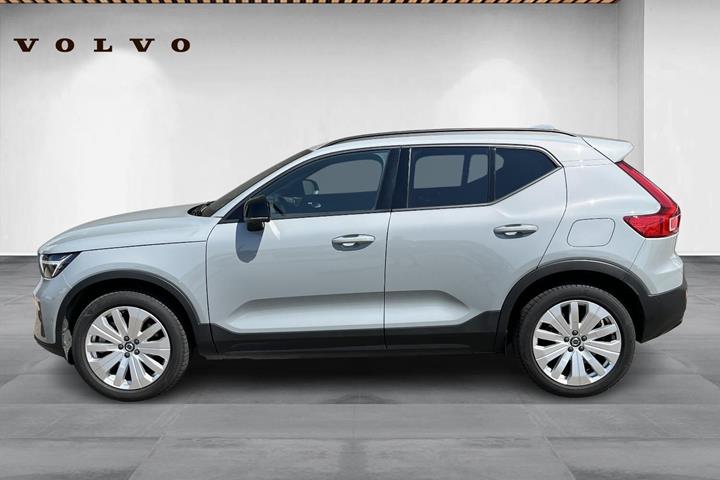 Grå Volvo EX40 fra 2024