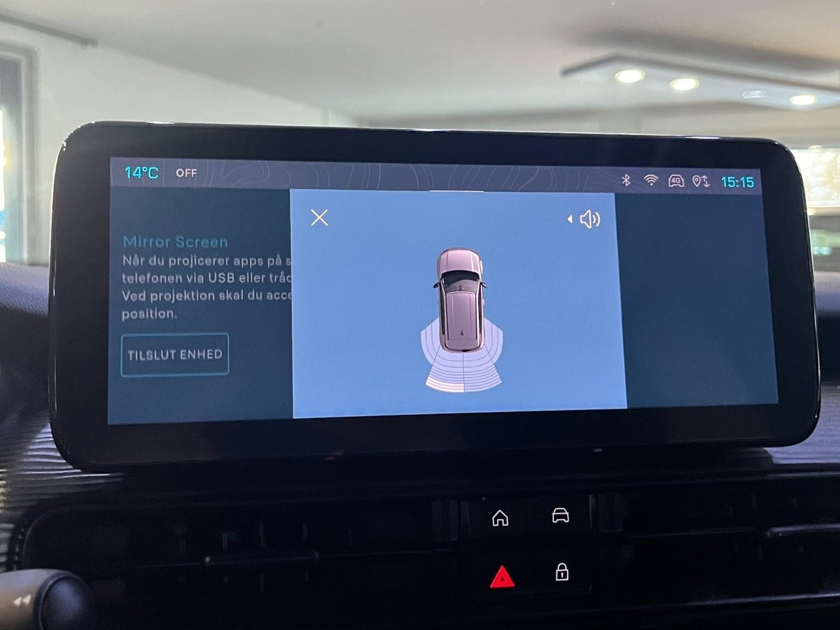 Sølv Jeep Avenger fra 2023