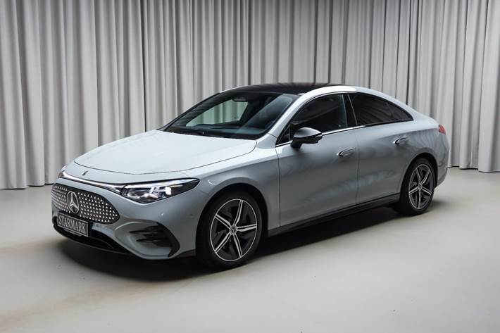 Grå Mercedes CLA350 fra 2025
