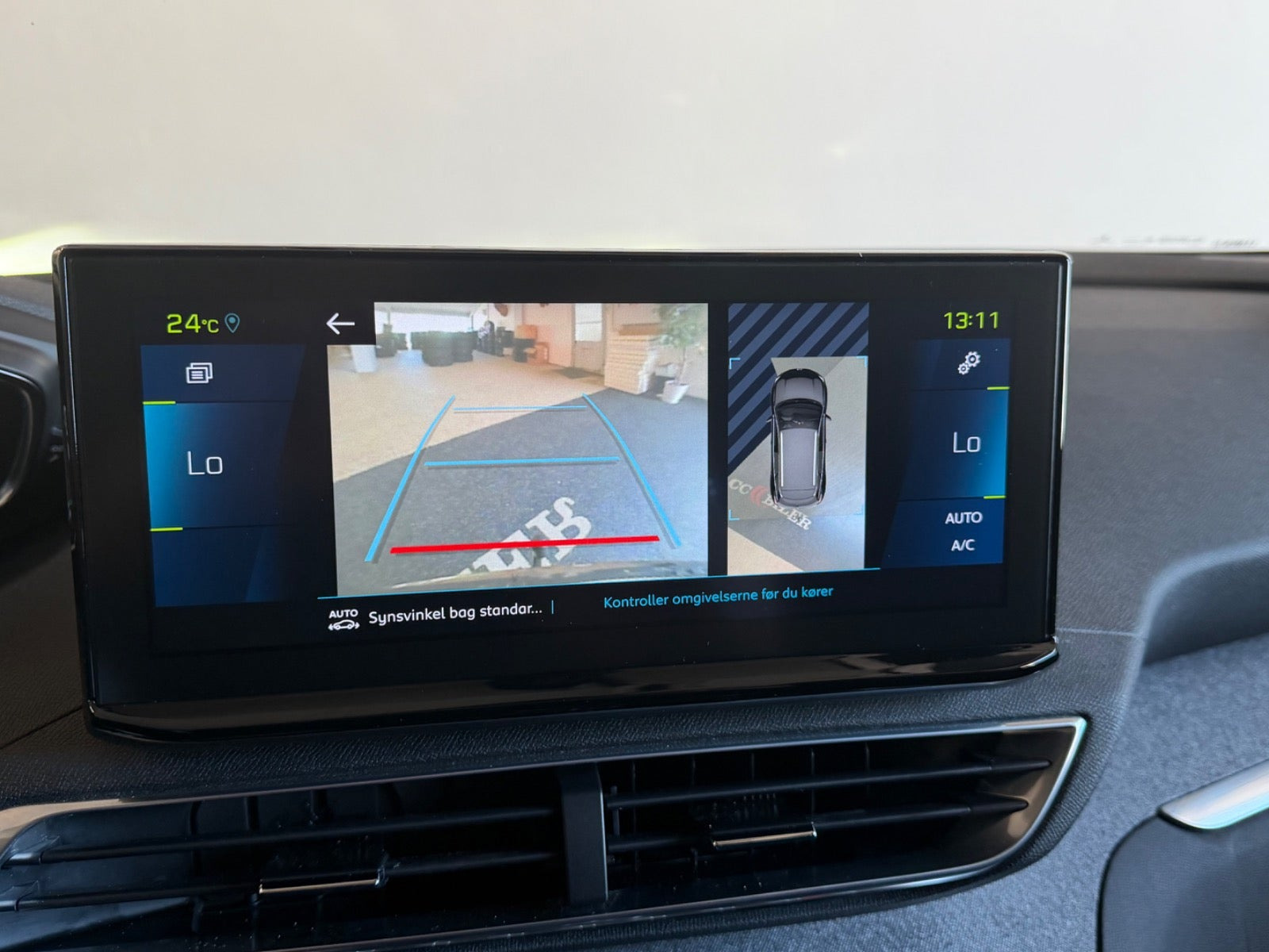 Sølv Peugeot 3008 fra 2021