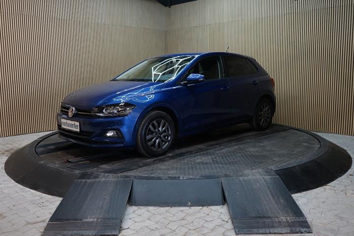 Blå VW Polo fra 2018